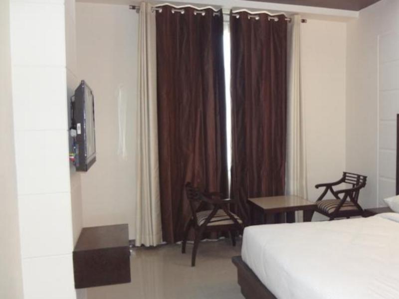 Hotel Crimson Palace Agra  Exterior foto